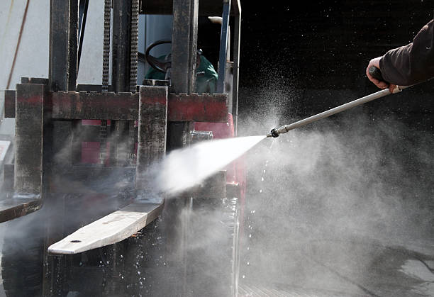 Best Commercial Building Pressure Washing  in Fayette, OH